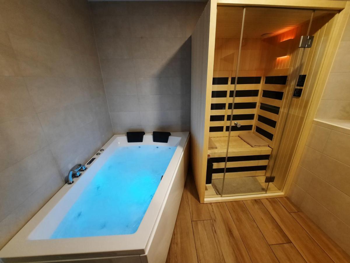 Apartments Hlapi With Spa โคบาริด ภายนอก รูปภาพ