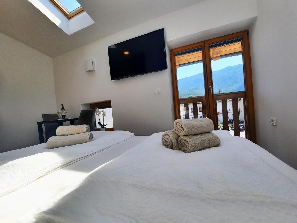 Apartments Hlapi With Spa โคบาริด ภายนอก รูปภาพ